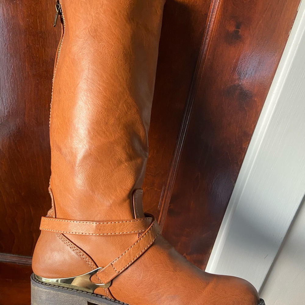 Light Brown Boots